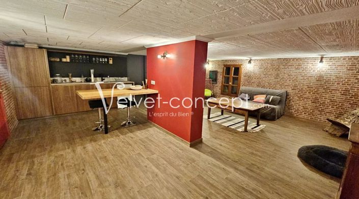 Image No.18-3 Bed House for sale