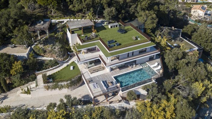 Image No.3-5 Bed House for sale