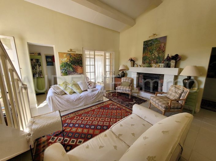 Image No.10-5 Bed House for sale