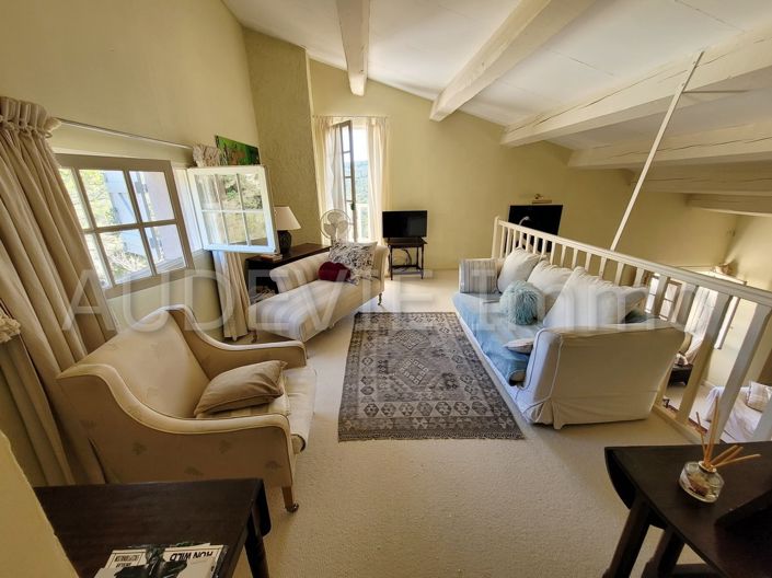 Image No.13-5 Bed House for sale