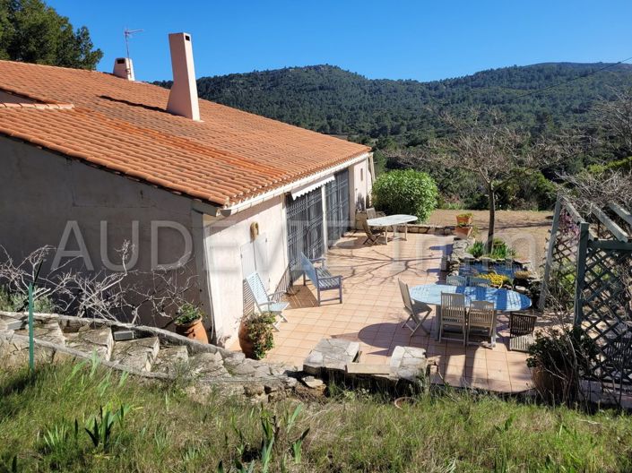 Image No.2-5 Bed House for sale