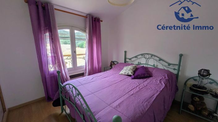 Image No.21-5 Bed House for sale