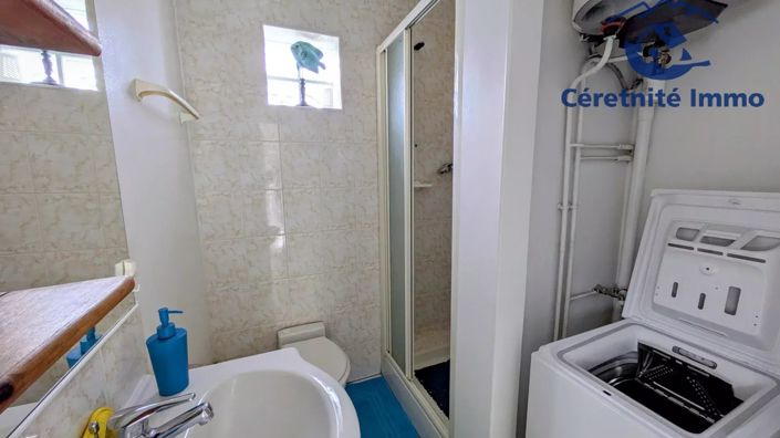 Image No.38-5 Bed House for sale