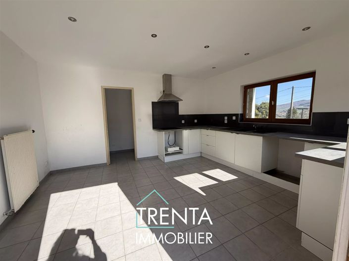 Image No.6-House for sale