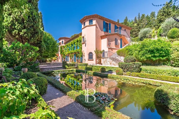 Image No.6-7 Bed House for sale