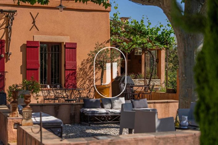 Image No.5-5 Bed House for sale