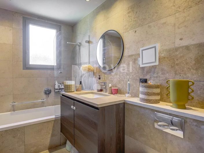 Image No.15-2 Bed Apartment for sale