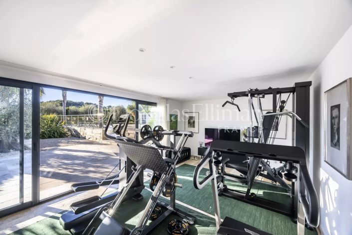 Image No.11-4 Bed House for sale