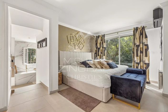 Image No.5-4 Bed House for sale