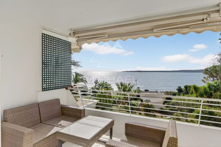 Image No.3-Appartement de 2 chambres à vendre à Cannes