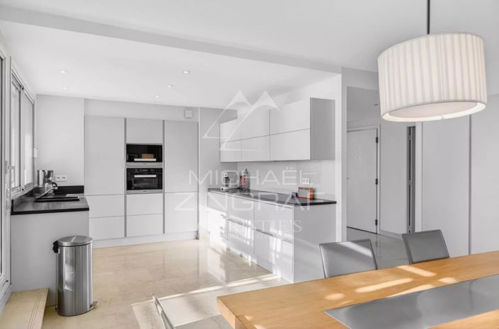 Image No.6-4 Bed Apartment for sale