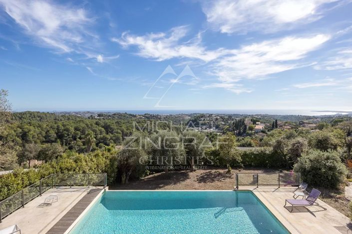 Image No.2-4 Bed House for sale