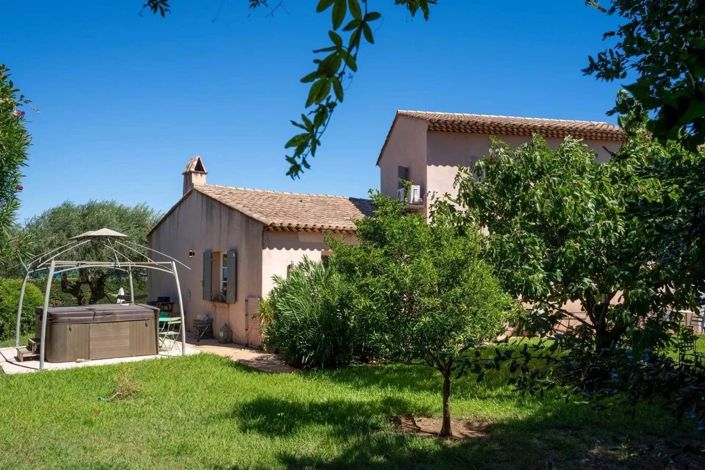 Image No.4-4 Bed House for sale