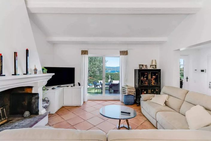 Image No.5-4 Bed House for sale