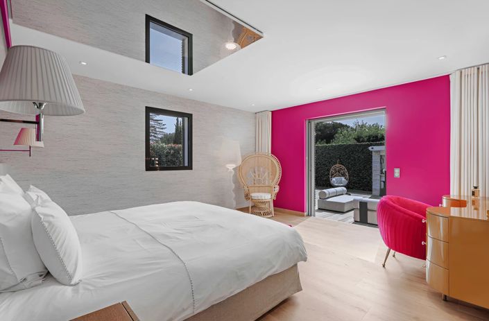 Image No.19-4 Bed House for sale