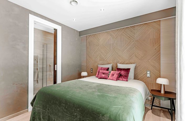 Image No.24-4 Bed House for sale