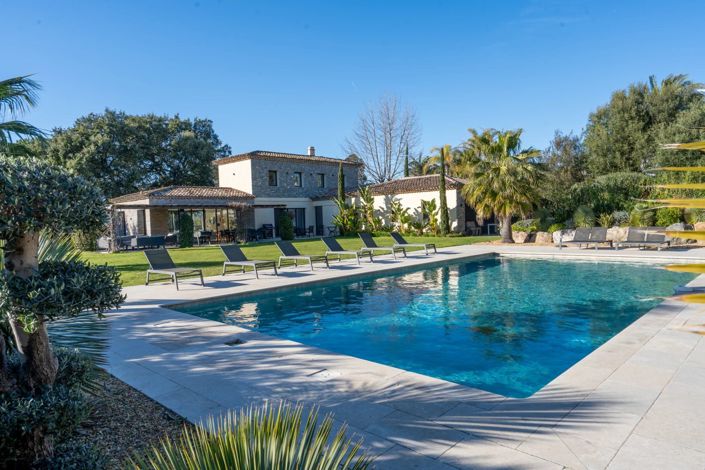 Image No.2-7 Bed House for sale