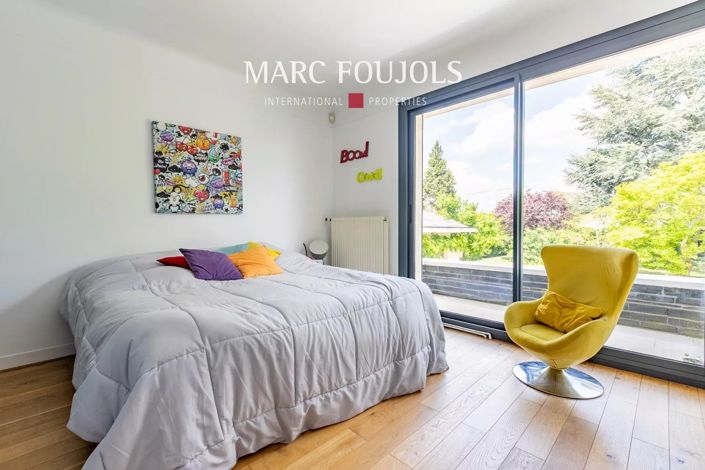 Image No.14-7 Bed House for sale