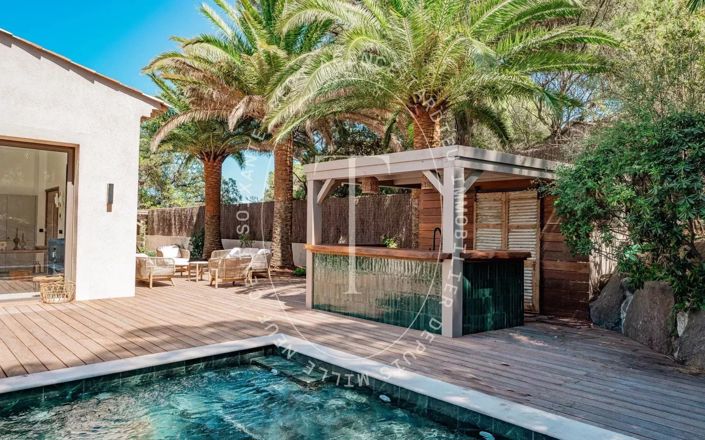 Image No.5-5 Bed House for sale