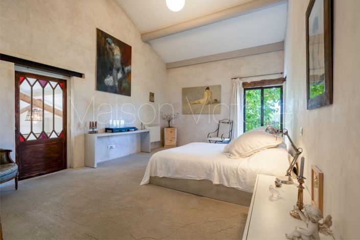 Image No.17-4 Bed House for sale