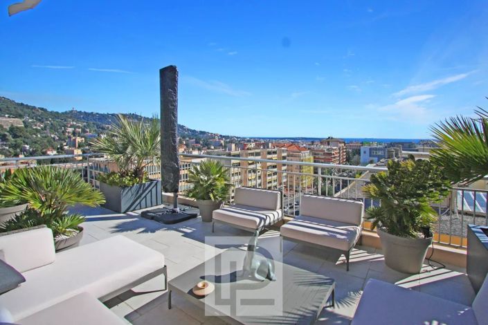 Image No.10-3 Bed Apartment for sale