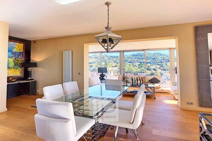 Image No.13-3 Bed Apartment for sale