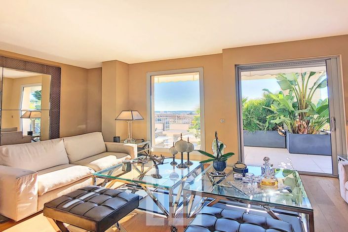 Image No.13-3 Bed Apartment for sale