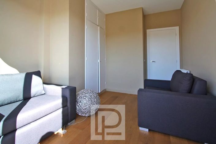 Image No.15-3 Bed Apartment for sale