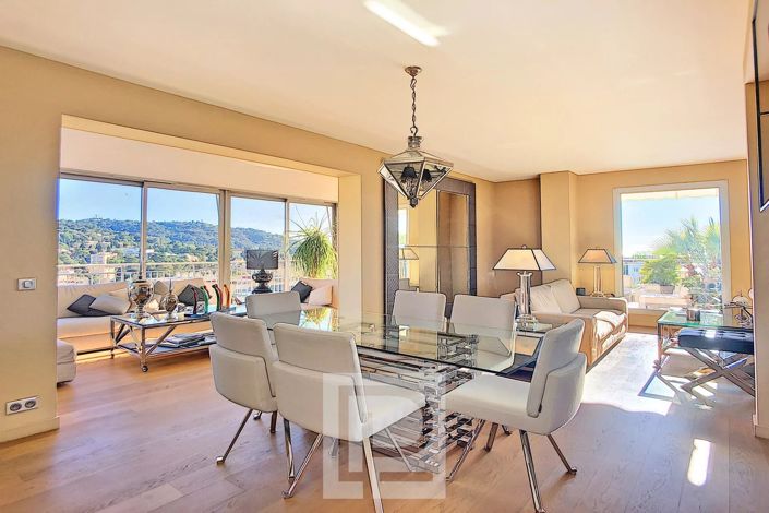 Image No.5-3 Bed Apartment for sale