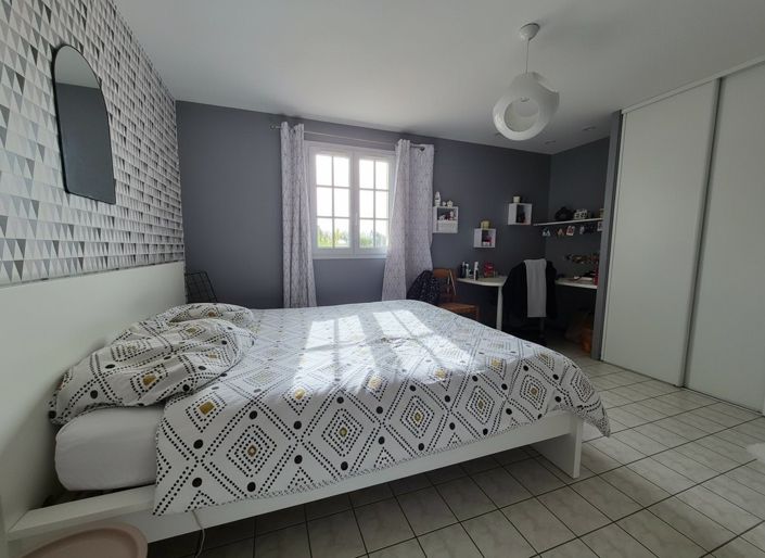 Image No.11-4 Bed House for sale