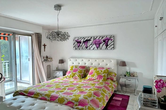 Image No.8-3 Bed Apartment for sale