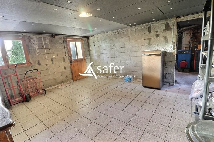 Image No.13-3 Bed House for sale