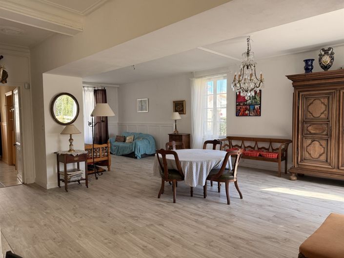 Image No.4-4 Bed House for sale