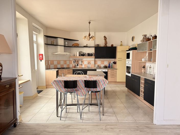 Image No.5-4 Bed House for sale