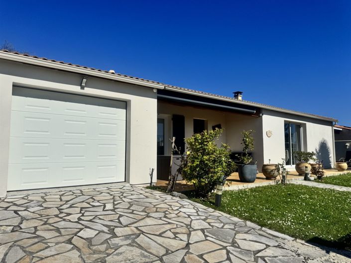 Image No.19-3 Bed House for sale