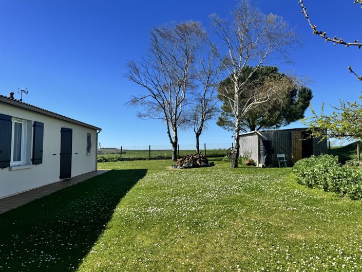 Image No.2-3 Bed House for sale