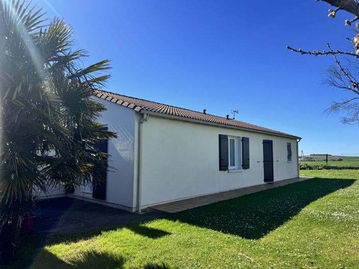 Image No.20-3 Bed House for sale