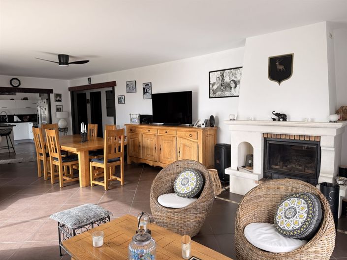 Image No.28-3 Bed House for sale