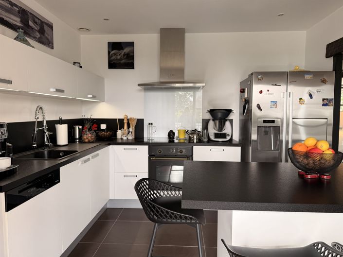 Image No.29-3 Bed House for sale