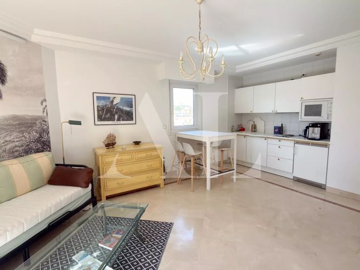 Image No.6-Apartment for sale