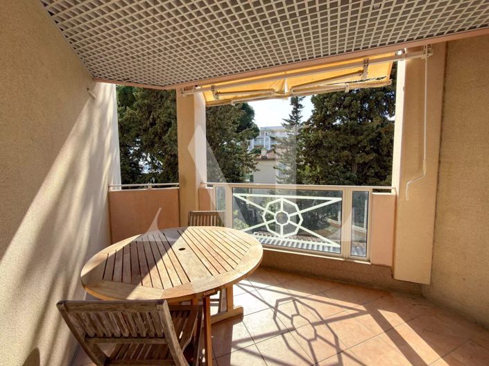 Image No.7-Apartment for sale