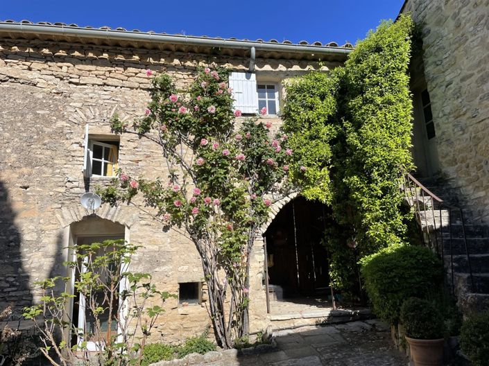 Image No.3-4 Bed House for sale