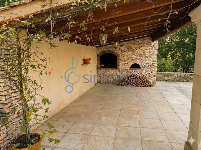 Image No.3-5 Bed House for sale