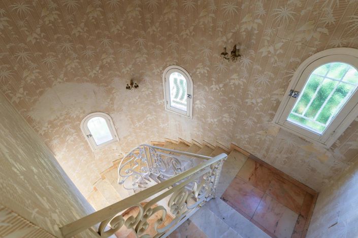 Image No.10-5 Bed House for sale