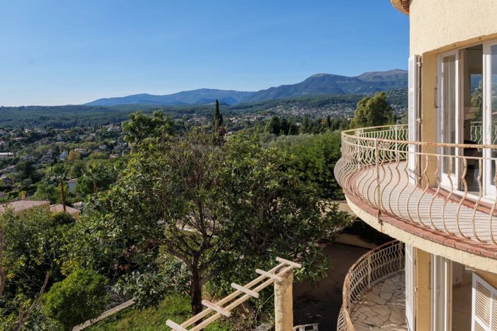 Image No.4-5 Bed House for sale