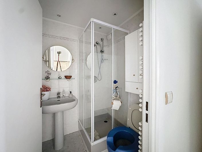 Image No.9-2 Bed Apartment for sale