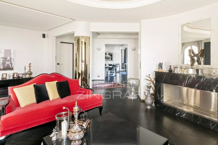 Image No.10-3 Bed Apartment for sale