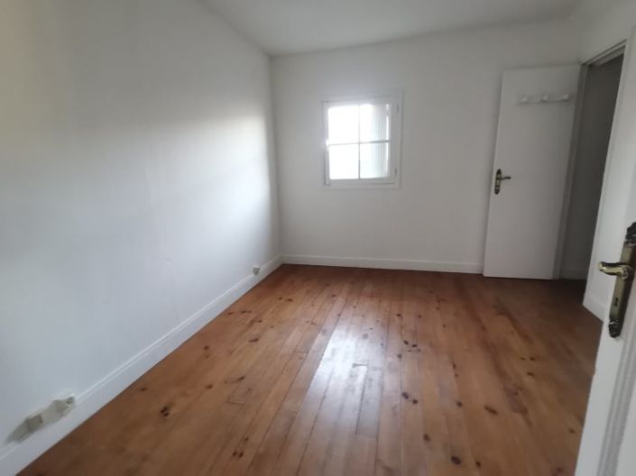 Image No.11-Maison de 3 chambres à vendre à Avoine