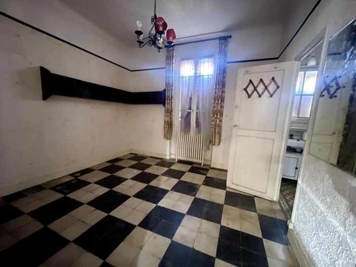 Image No.4-4 Bed House for sale