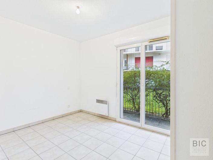 Image No.15-3 Bed Apartment for sale